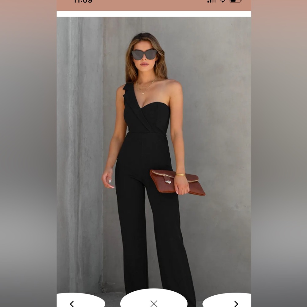 Vici NOT SORRY ONE SHOULDER JUMPSUIT - BLACK